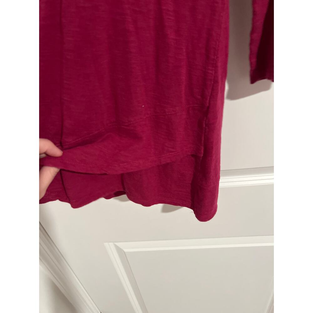 Chico’s Magenta Ultimate Tee – Size 0 (US Small) - Picture 2 of 5
